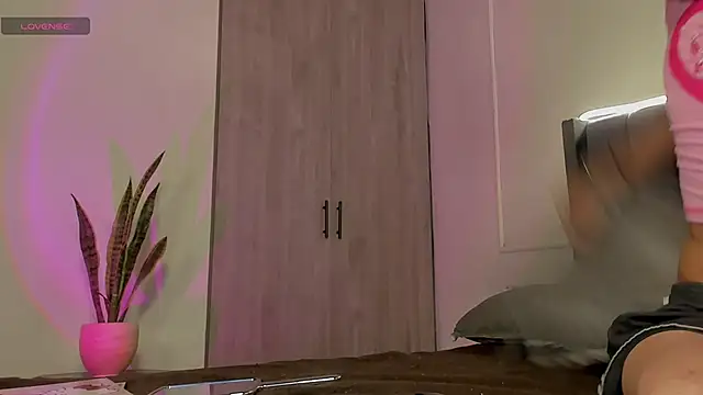 Ice Princess  online show from 10.13.25