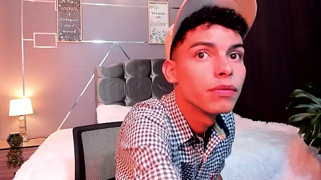 Room 69x online show from 11.17.25