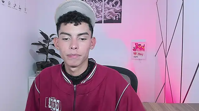 Room 69x online show from 11.18.25