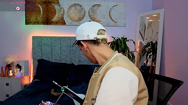 Room 69x online show from 03.11.26