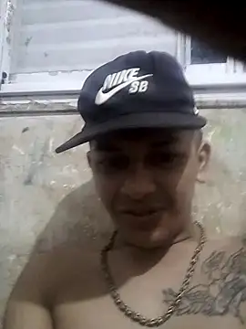 Ariihot online show from 11.05.25