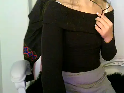 Snapshot of JOLLY_67 chatting on 11.11.25 JOLLY 67 online show from 11.11.25