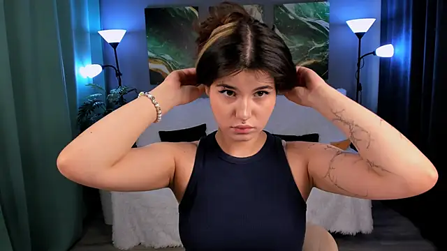 AnoraDark online show from 09.23.25