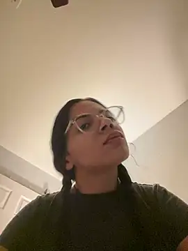 vixxnovalee online show from 02.12.26