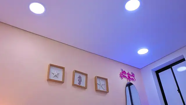  Grace turner  online show from 04.17.26