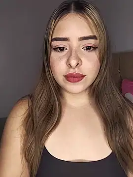 Snapshot of Nahomy_cm chatting on 02.11.26 Nahomy cm online show from 02.11.26