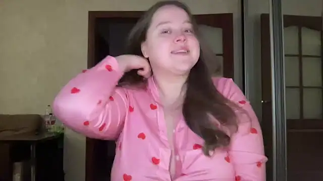 Snapshot of Alice898 chatting on 10.08.25 Alice898 online show from 10.08.25