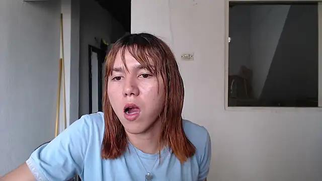 Dolly Peach  online show from 09.12.25