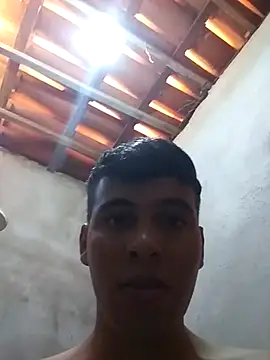 Snapshot of Kratoxk chatting on 10.25.25 Kratoxk online show from 10.25.25