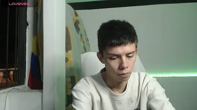 JhoanVelezModel online show from 10.22.25