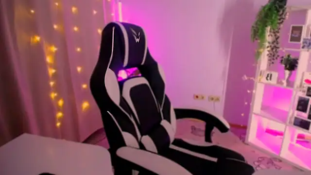 BagiraBella online show from 11.03.25