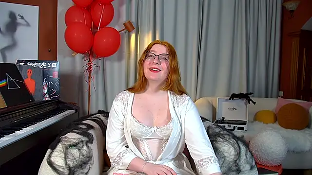 AliceAllisons online show from 10.24.25