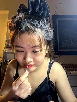 Snapshot of Lucky-nice202 chatting on 10.04.25 Lucky-nice202 online show from 10.04.25