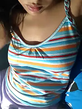 KARISHMA-STRIP online show from 09.28.25