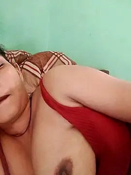 Snapshot of Chandrakanta-Devi chatting on 06.24.26 Chandrakanta-Devi online show from 06.24.26