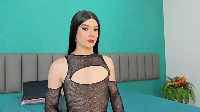 MelannyCollins   online show from 12.20.25