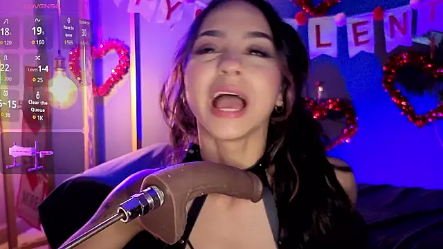 RACHELRUIZ online show from 02.12.26