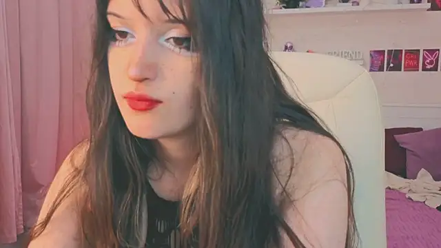 kamila blush online show from 09.17.25