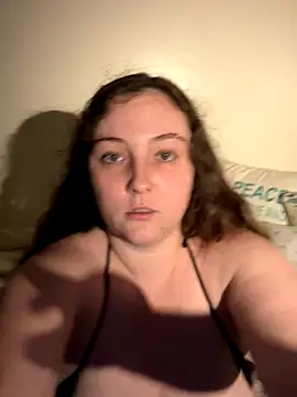 kallmek8 online show from 10.28.25