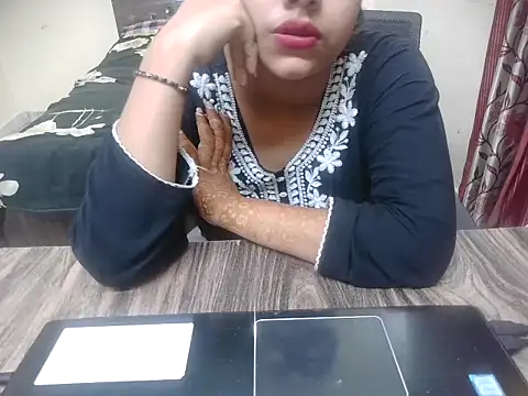 Snapshot of lusty_kaira chatting on 07.29.26 lusty kaira online show from 07.29.26