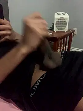 Snapshot of Insurance-03 chatting on 01.18.26 Insurance-03 online show from 01.18.26