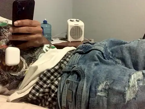 Snapshot of Insurance-03 chatting on 02.02.26 Insurance-03 online show from 02.02.26