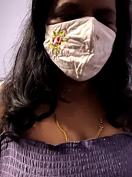 Snapshot of mallu-lover chatting on 02.05.26 mallu-lover online show from 02.05.26