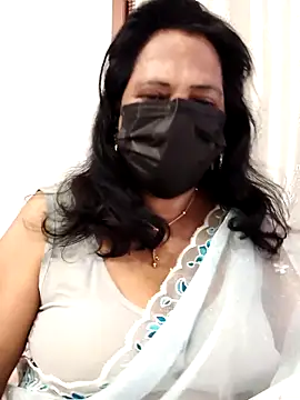 Snapshot of mallu-lover chatting on 04.22.26 mallu-lover online show from 04.22.26
