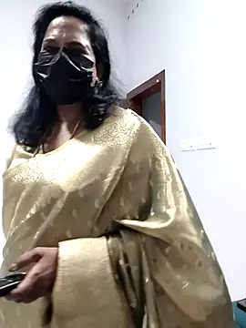 Snapshot of mallu-lover chatting on 05.08.26 mallu-lover online show from 05.08.26