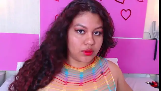 CloeStron online show from 11.14.25