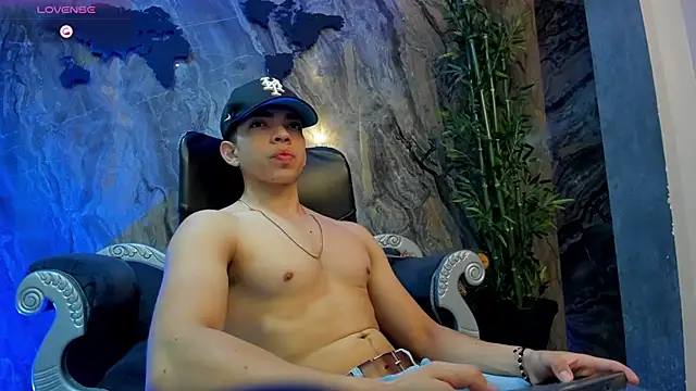 Eryonbradley online show from 09.13.25