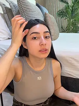 EmelyParker online show from 04.12.26