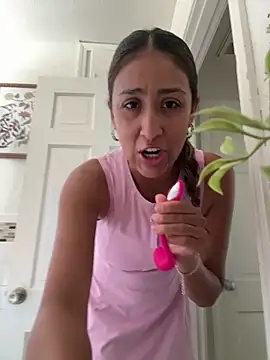 Sonnysoles online show from 10.17.25