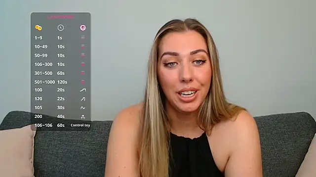 Snapshot of louiseberkeley chatting on 09.21.25 louiseberkeley online show from 09.21.25