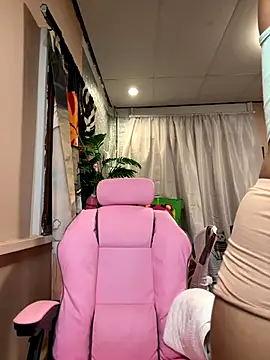 Kath C online show from 11.04.25