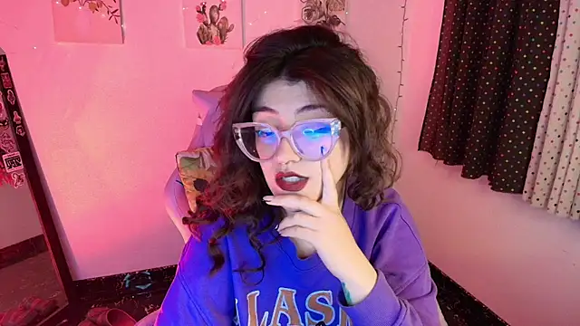 isaferrer06 online show from 11.08.25