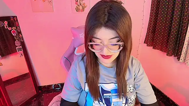 isaferrer06 online show from 11.20.25