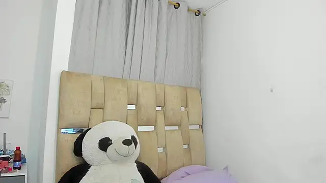 JulianaCarter online show from 12.02.25