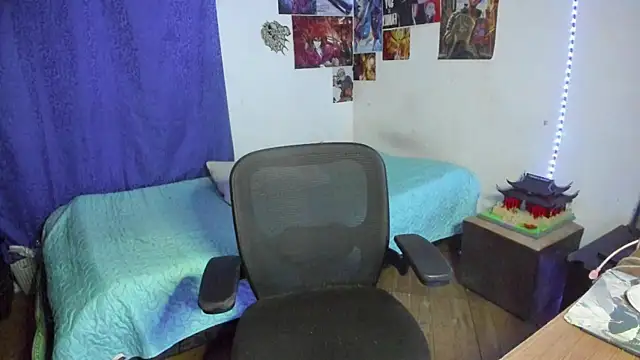 golden ryyan online show from 04.26.26