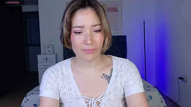 Eliih 01 online show from 09.23.25