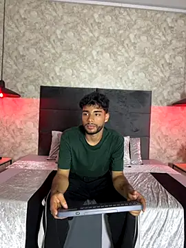 RaphaelDufort online show from 09.16.25