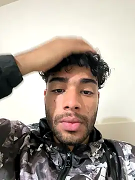 RaphaelDufort online show from 11.23.25