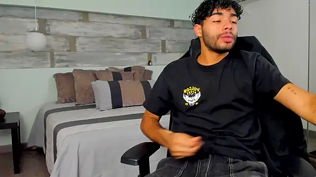 RaphaelDufort online show from 12.16.25