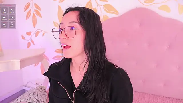 Snapshot of Ginevra_esposito chatting on 03.09.26 Ginevra esposito online show from 03.09.26