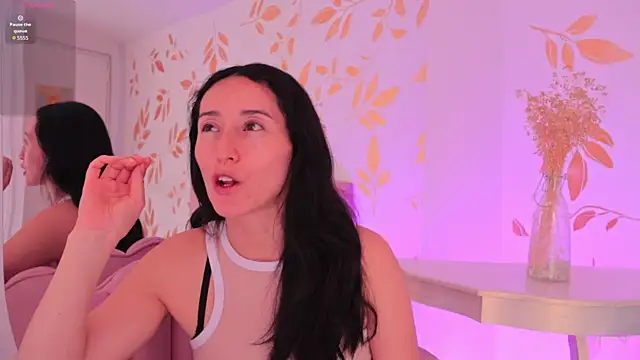 Snapshot of Ginevra_esposito chatting on 03.26.26 Ginevra esposito online show from 03.26.26