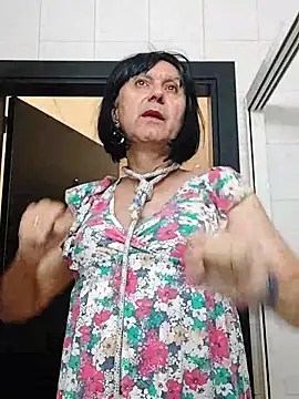 Emily de Carla online show from 10.29.25