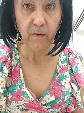 Emily de Carla online show from 10.31.25