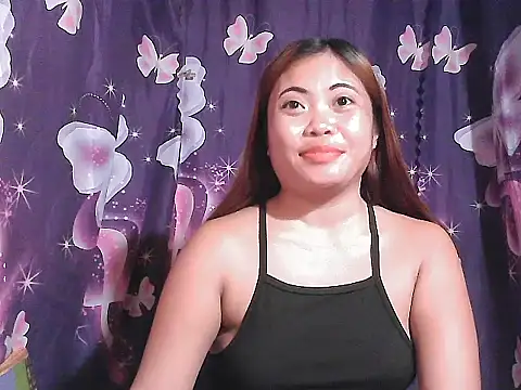 Snapshot of Hot_Samantha4u chatting on 06.13.26 Hot Samantha4u online show from 06.13.26
