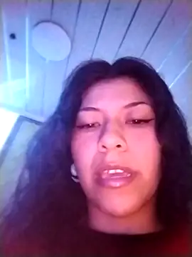 Raven Rouge  online show from 10.11.25