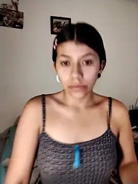 Raven Rouge  online show from 04.11.26